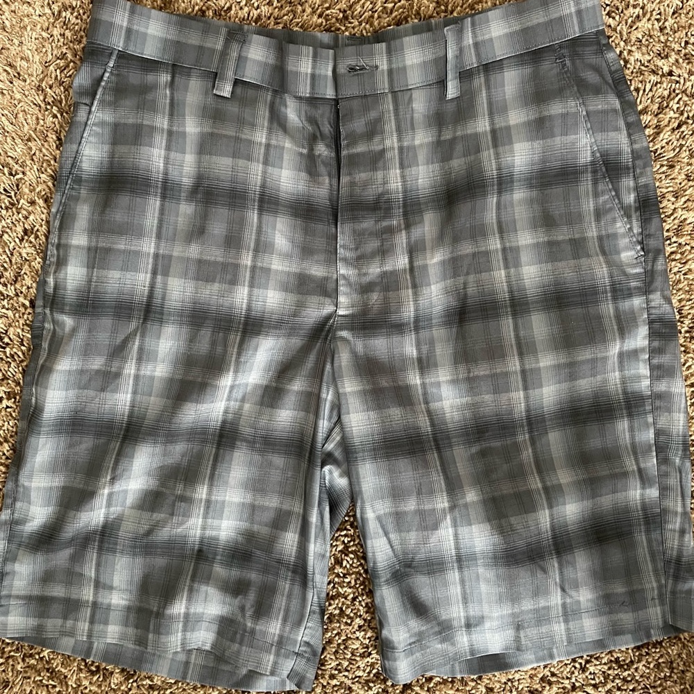 Plaid PGA tour mens shorts